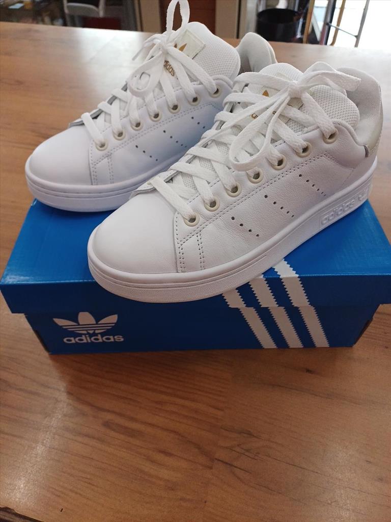 SCARPE GINNASTICA BIANCHE  STAN SMITH TG. 38