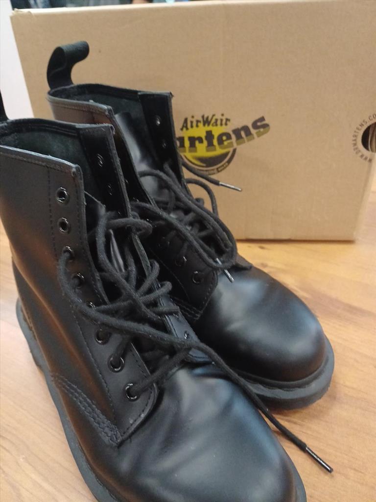 STIVALETTI ANFIBI NERI DR. MARTENS TG. 41