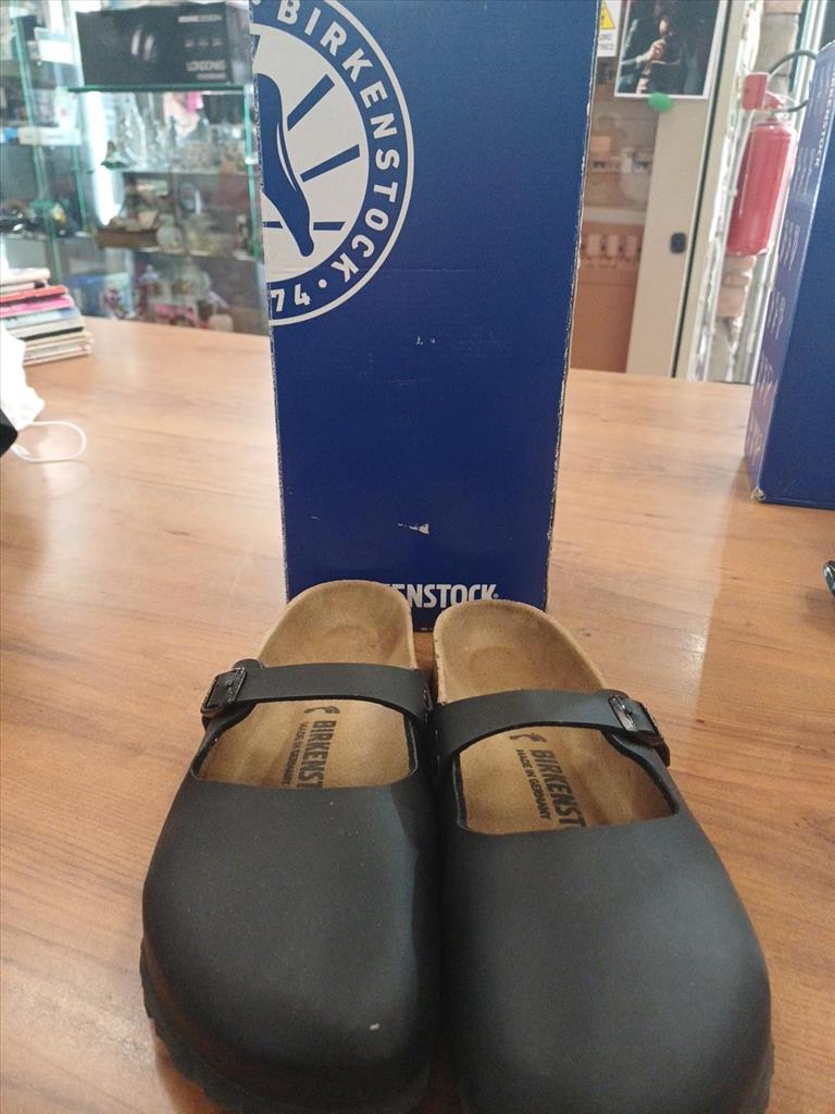SCARPE CHIUSE NERE BIRKESTOCK TG. 39