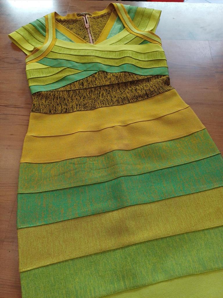 ABITO VERDE ELASTICO A RIGHE TG. L